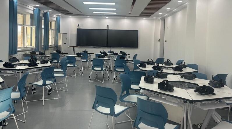 萌科科技&大朋VR共同打造VR思政教室-93913.com-XR信息與元宇宙產業服務